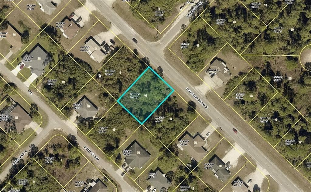 4969 Leonard BLVD S LEHIGH ACRES, FL 33973