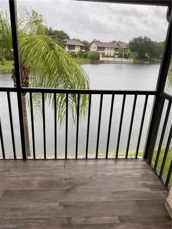 5323 Treetops DR T-203 NAPLES, FL 34113