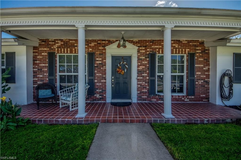5027 Fairfield DR FORT MYERS, FL 33919