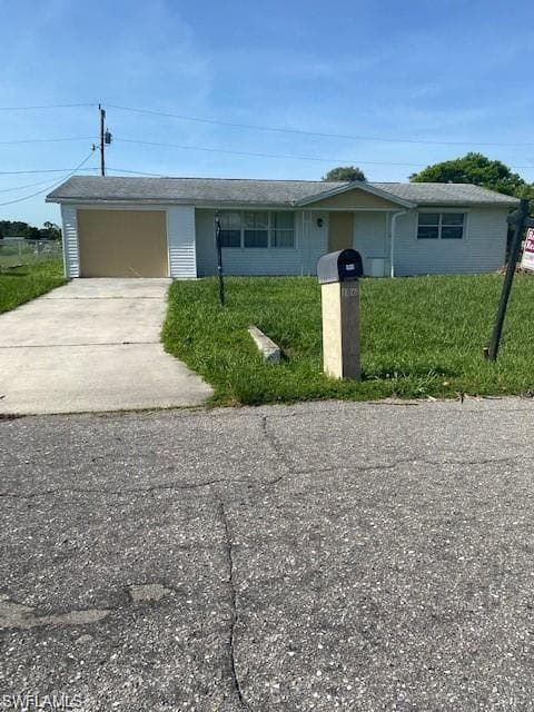 106 W Jasmine RD LEHIGH ACRES, FL 33936