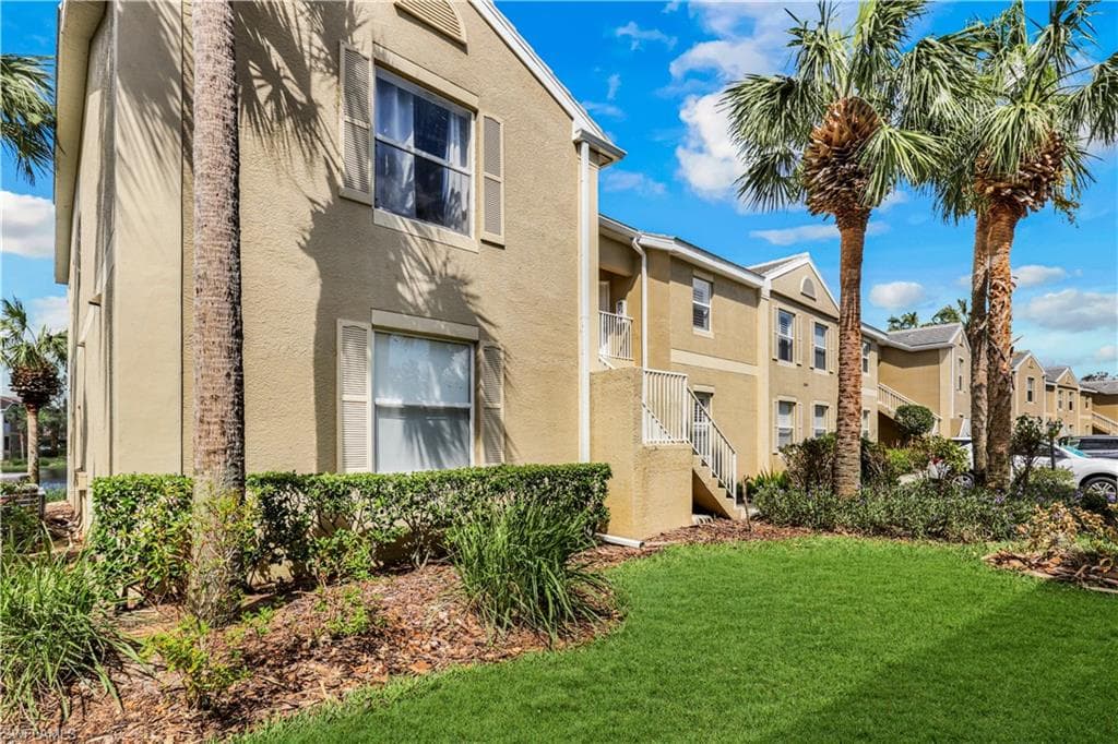 12065 Summergate CIR 202 FORT MYERS, FL 33913