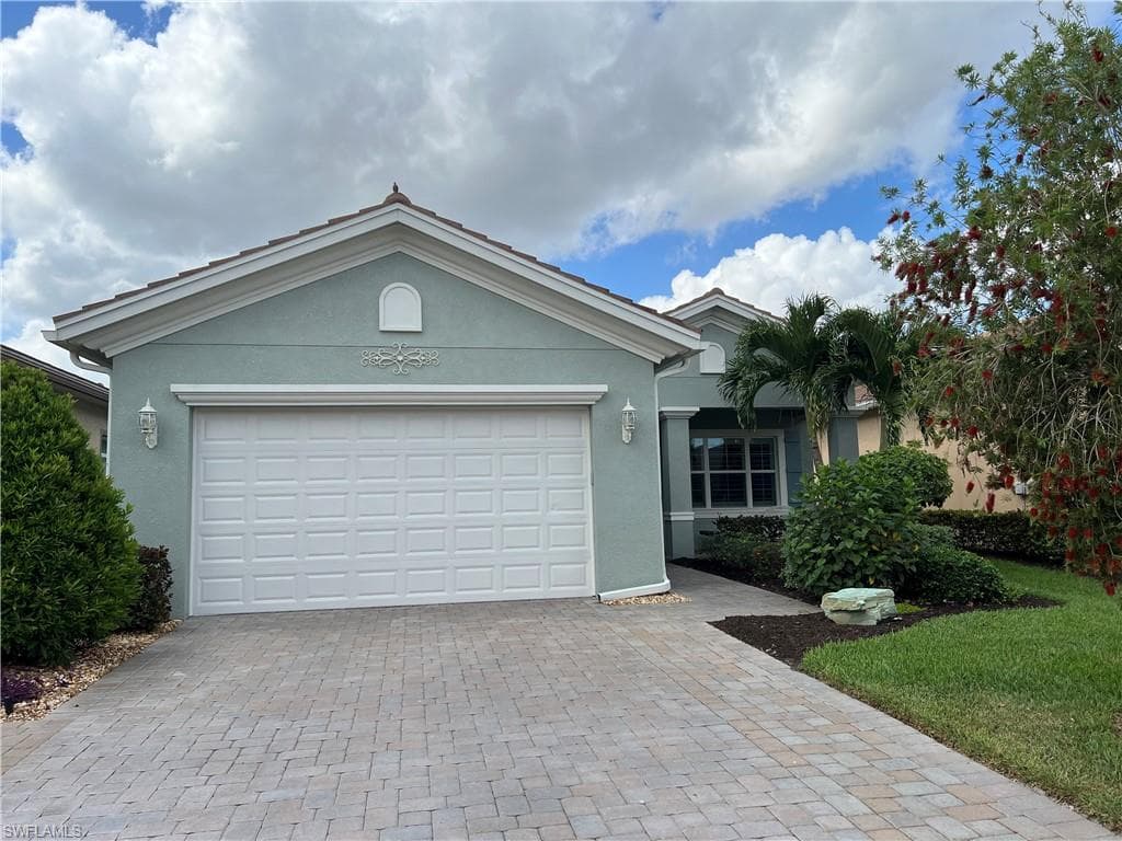 12768 Fairway Cove CT FORT MYERS, FL 33905