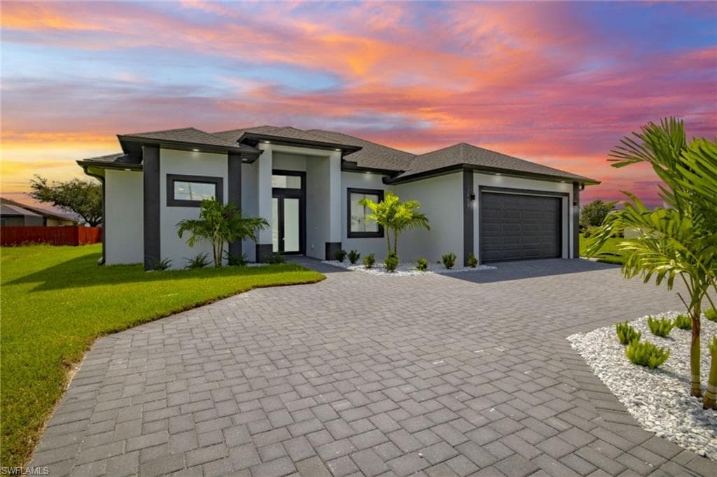 1404 Embers PKWY W CAPE CORAL, FL 33993