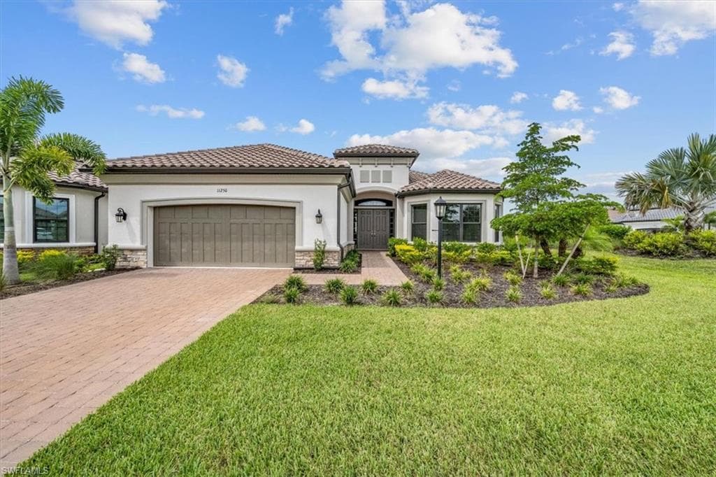 11250 Canal Grande DR FORT MYERS, FL 33913