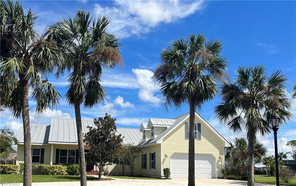 18210 Riverwind DR ALVA, FL 33920