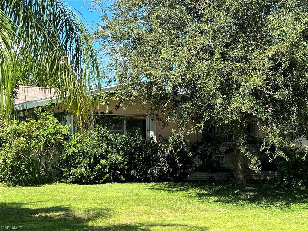 3834 Palm Tree BLVD CAPE CORAL, FL 33904