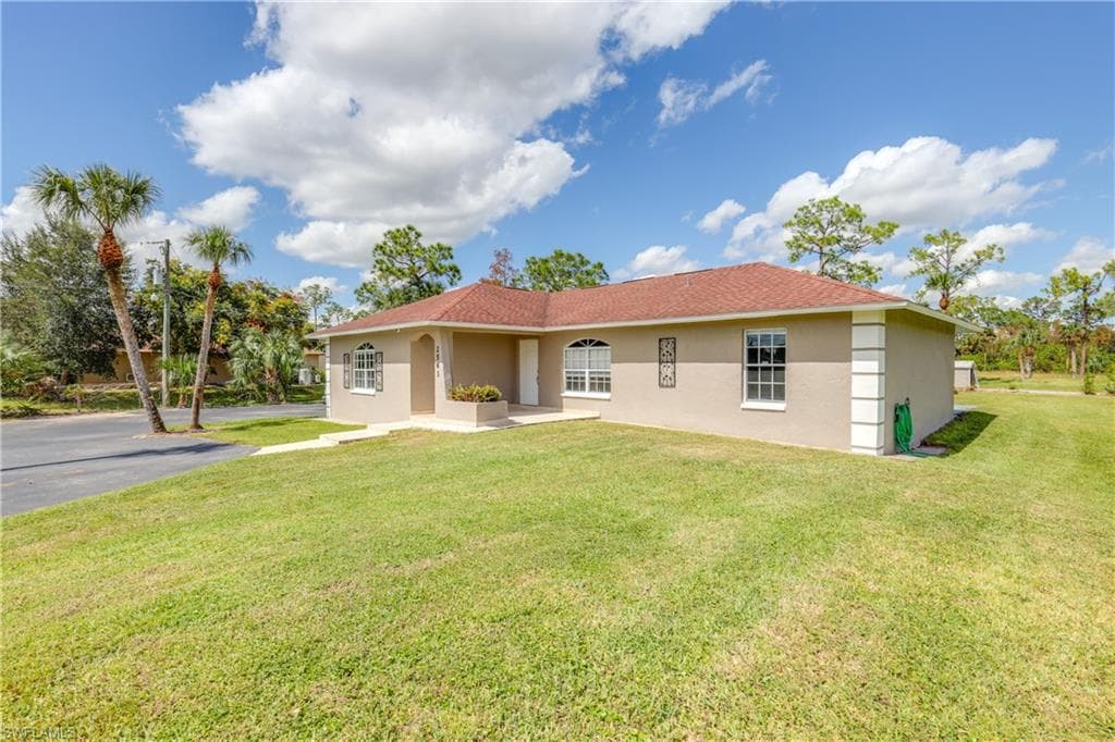 2561 6th AVE SE NAPLES, FL 34117
