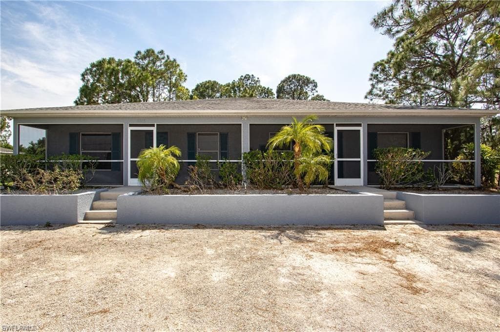 5313-5315 26th ST SW LEHIGH ACRES, FL 33973