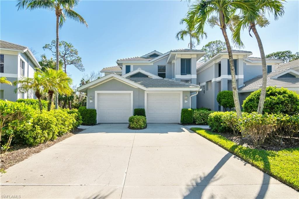 740 Tarpon Cove DR 101 NAPLES, FL 34110
