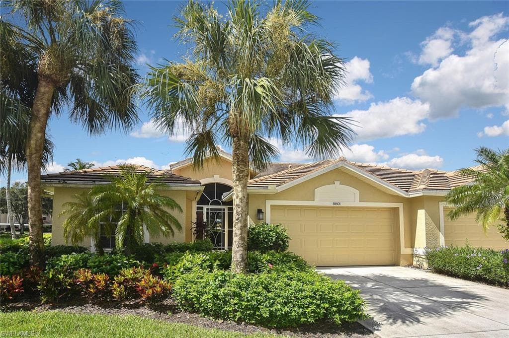 8801 Cedar Hammock BLVD NAPLES, FL 34112