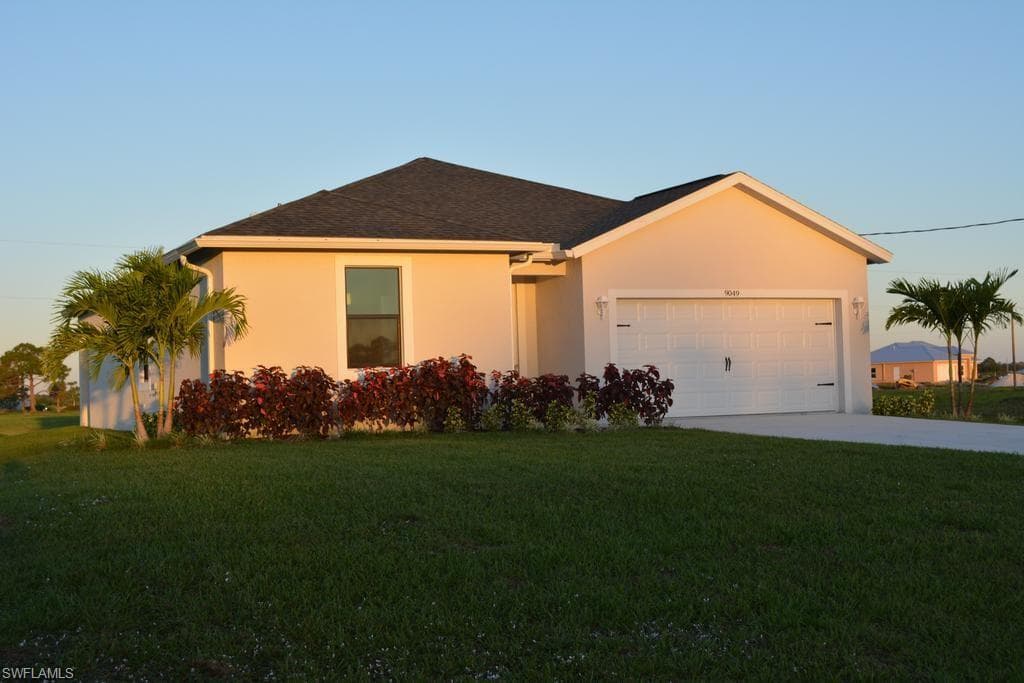 8007 Vega CT LABELLE, FL 33935