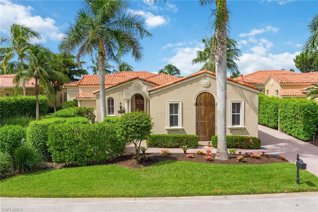 8559 Bellagio DR NAPLES, FL 34114