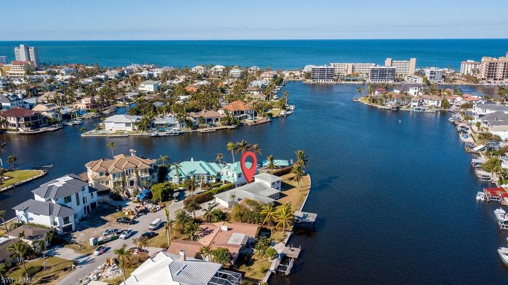 349 Seabee AVE N NAPLES, FL 34108