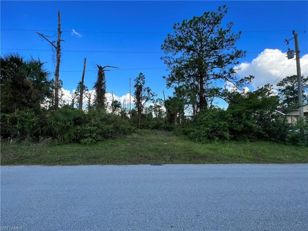 237 Bowman AVE S LEHIGH ACRES, FL 33974