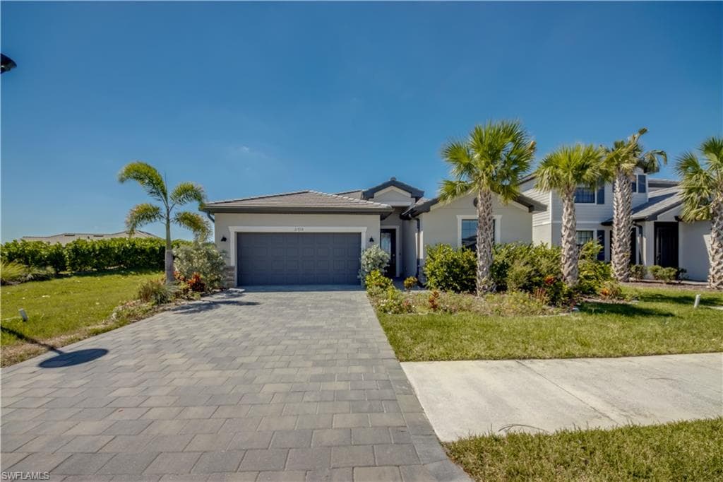 11710 Timber Creek DR FORT MYERS, FL 33913