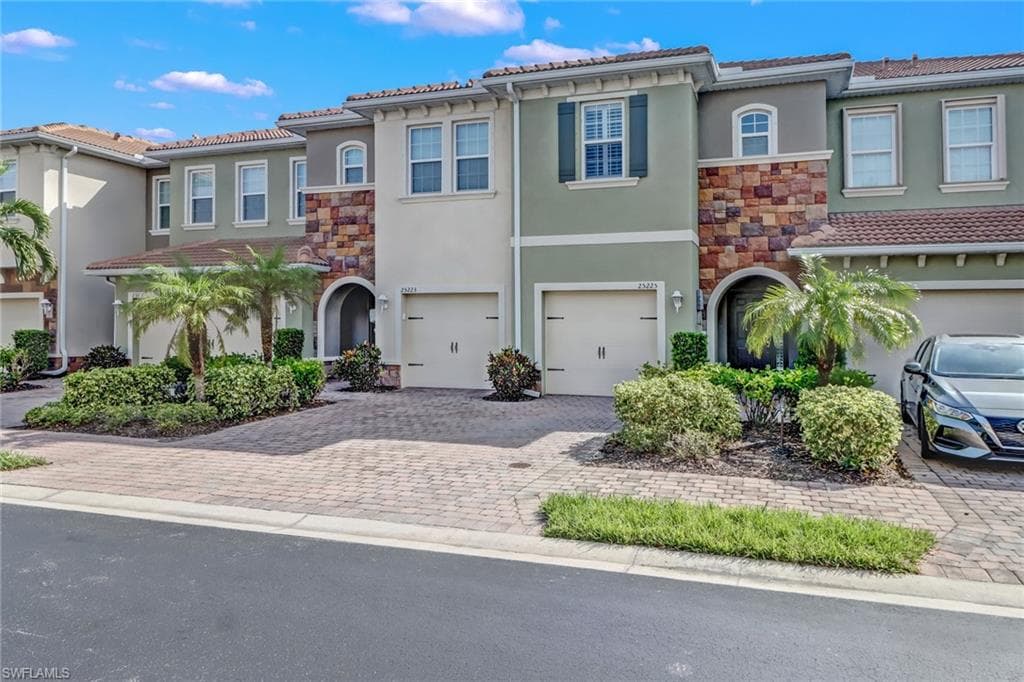 25225 Cordera Point DR BONITA SPRINGS, FL 34135