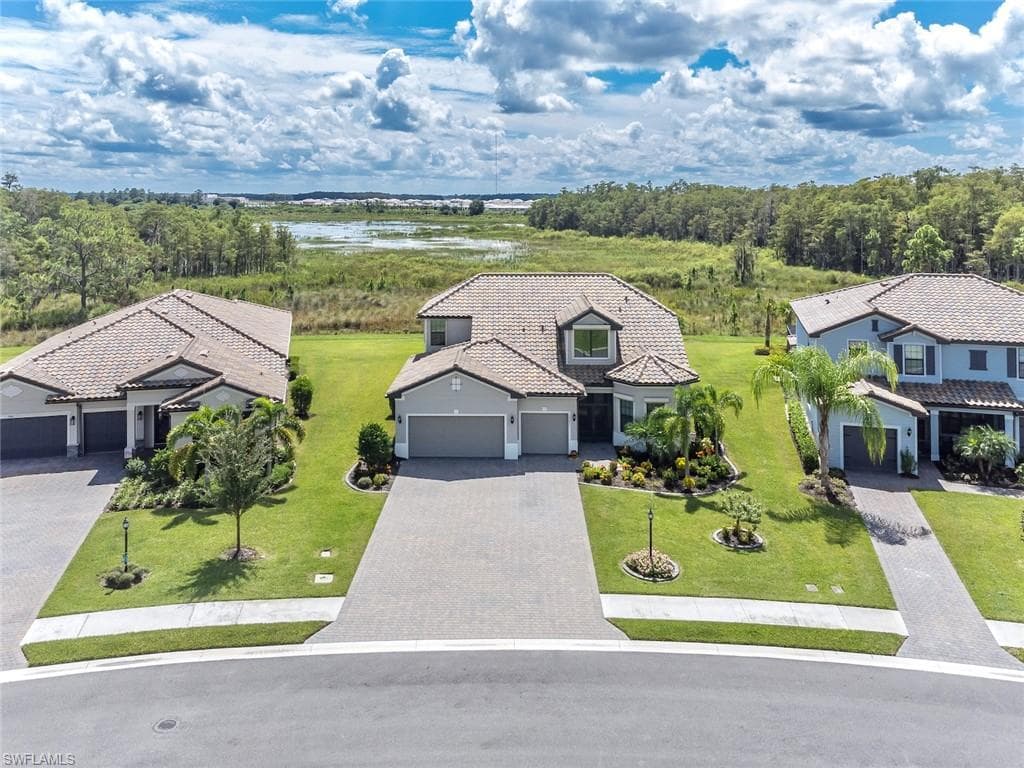 19871 Waterloo WAY ESTERO, FL 33928