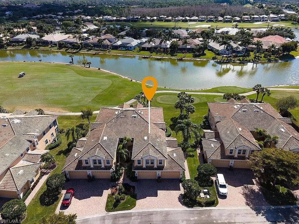5979 Trophy DR 1602 NAPLES, FL 34110