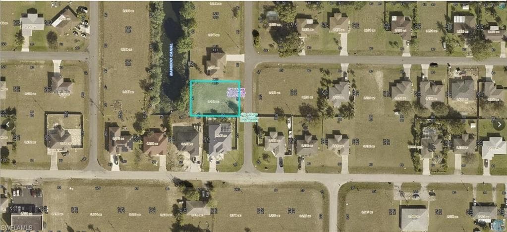 908 NE 11th AVE CAPE CORAL, FL 33909