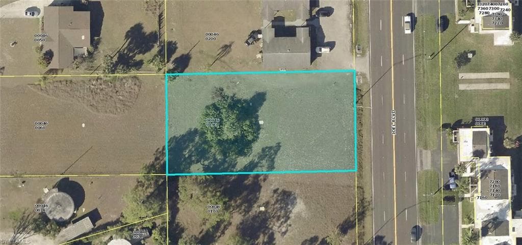 713 Joel BLVD LEHIGH ACRES, FL 33936