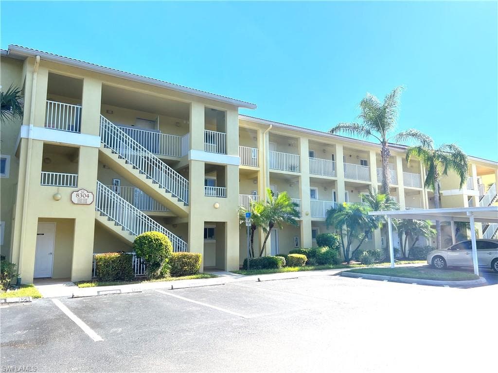 8304 Key Royal CIR 1734 NAPLES, FL 34119