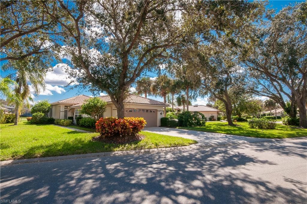 13471 Bridgeford AVE BONITA SPRINGS, FL 34135