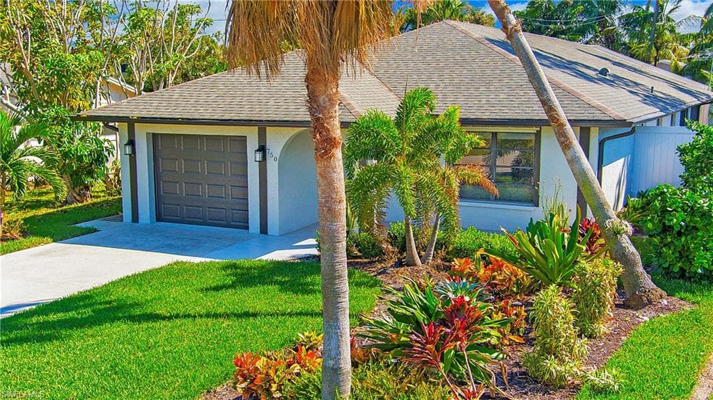 750 99th AVE N NAPLES, FL 34108