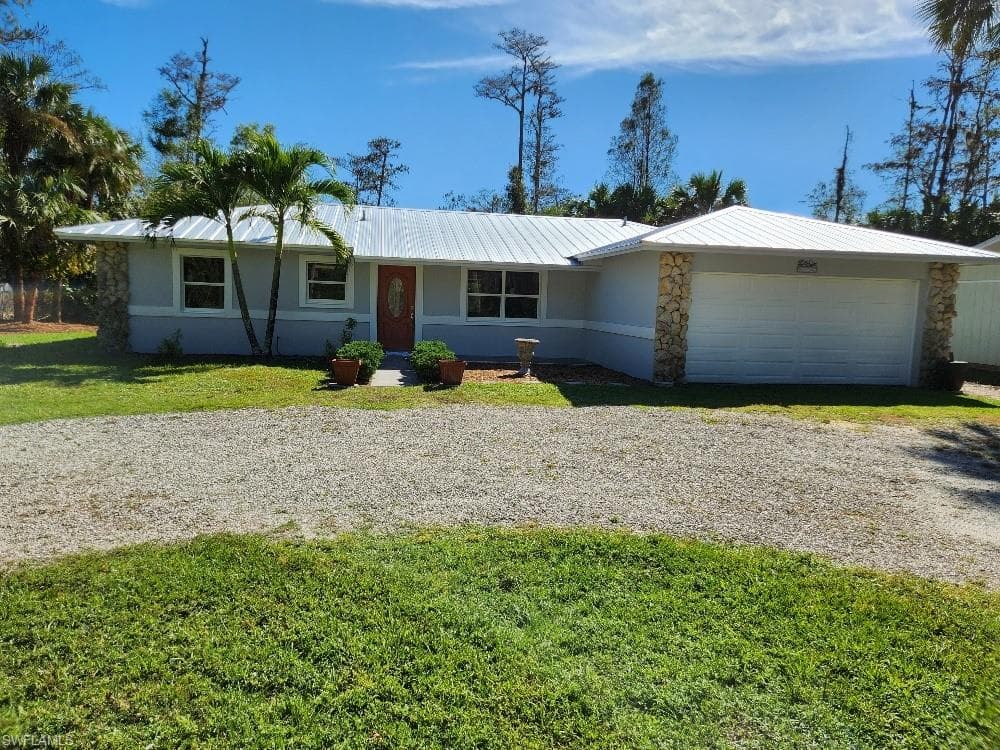 5640 Napa Woods WAY NAPLES, FL 34116