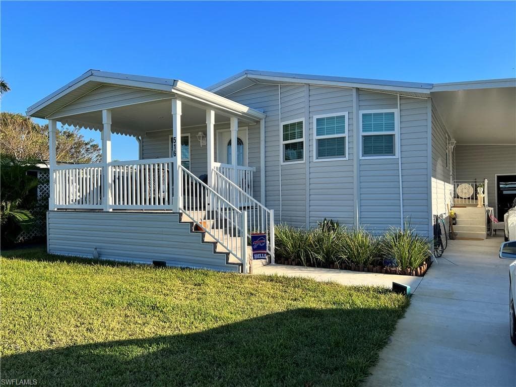 516 Menton LN NAPLES, FL 34112