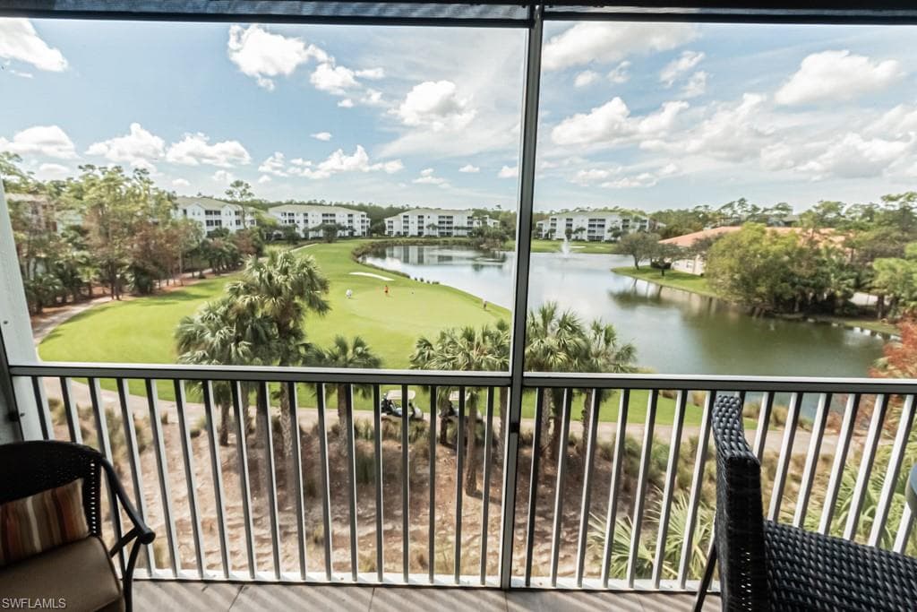 4010 Loblolly Bay DR 9-404 NAPLES, FL 34114