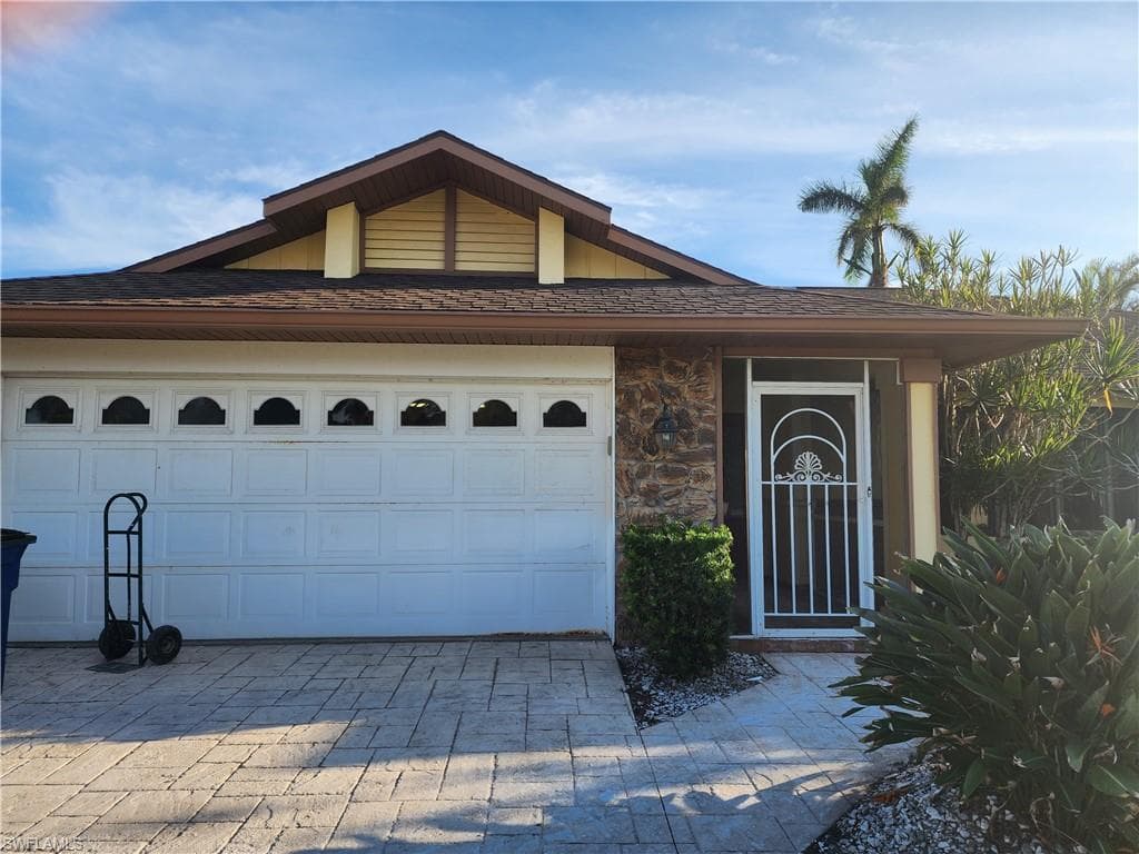 6003 Deer RUN FORT MYERS, FL 33908