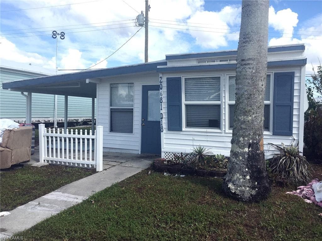 20681 Anchor DR ESTERO, FL 33928