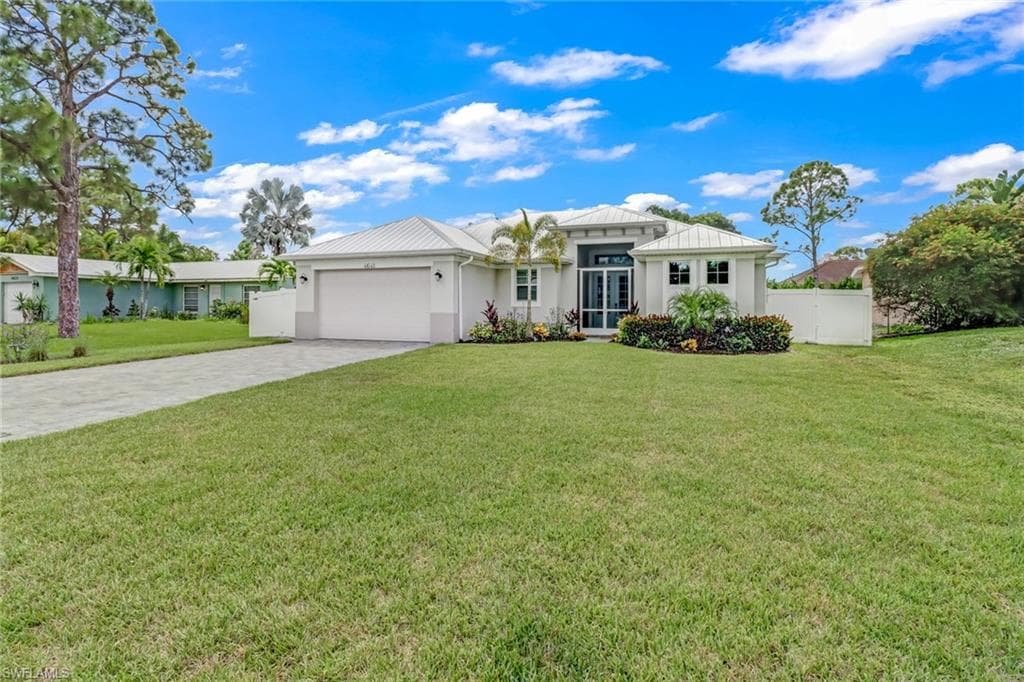 4641 Santiago LN BONITA SPRINGS, FL 34134