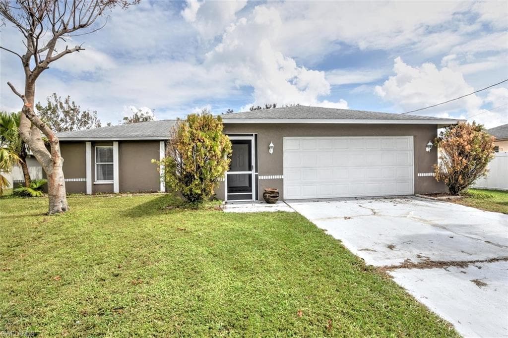 1035 SE 16th PL CAPE CORAL, FL 33990