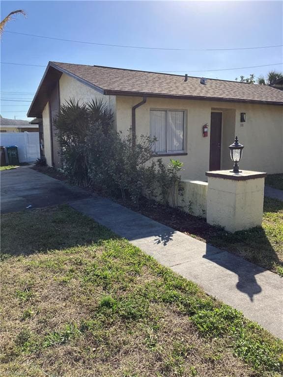 718 SE 46th LN 101 CAPE CORAL, FL 33904