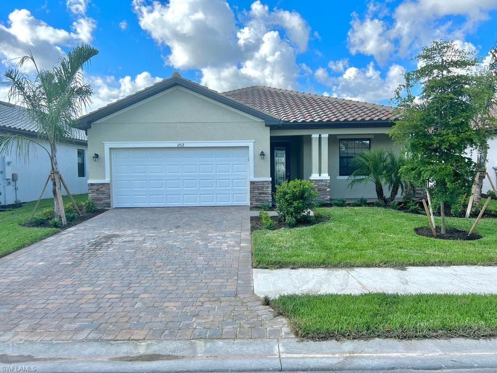 11512 Shady Palm WAY FORT MYERS, FL 33913