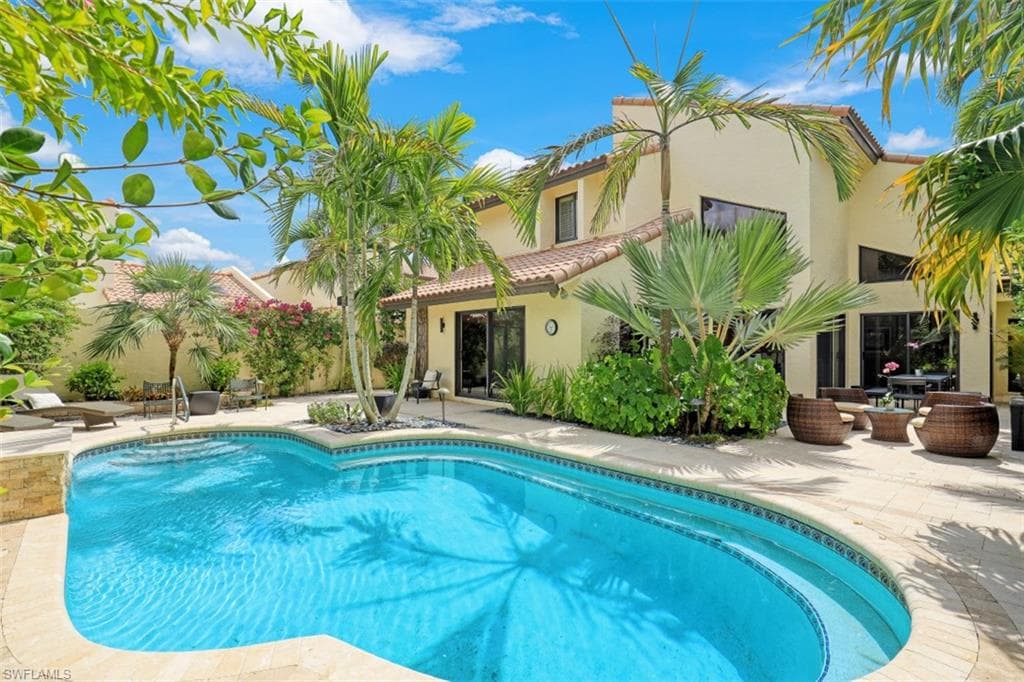 49 Las Brisas WAY NAPLES, FL 34108