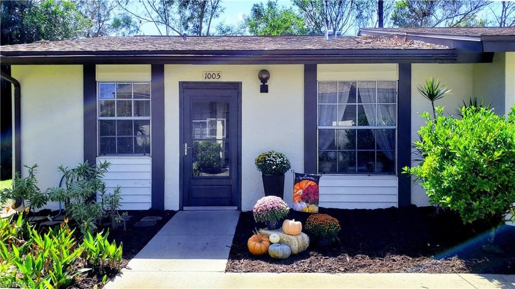 1005 Pine Isle LN 1005 NAPLES, FL 34112