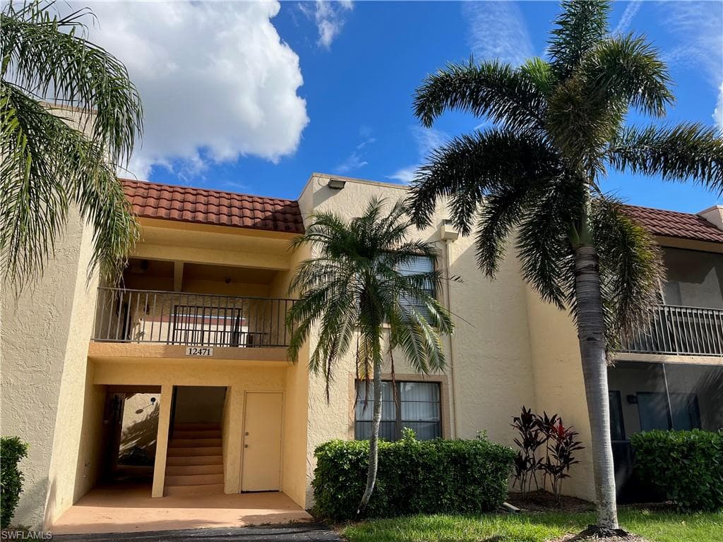 12471 McGregor BLVD 11 FORT MYERS, FL 33919