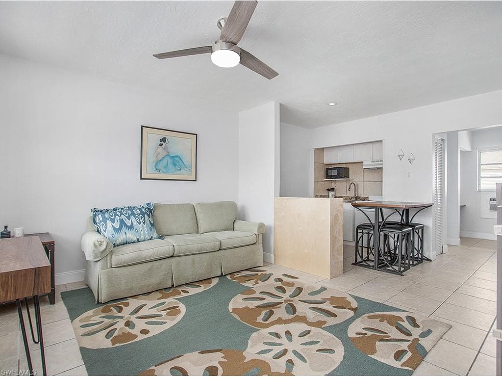 1062 Hartley AVE 108 MARCO ISLAND, FL 34145