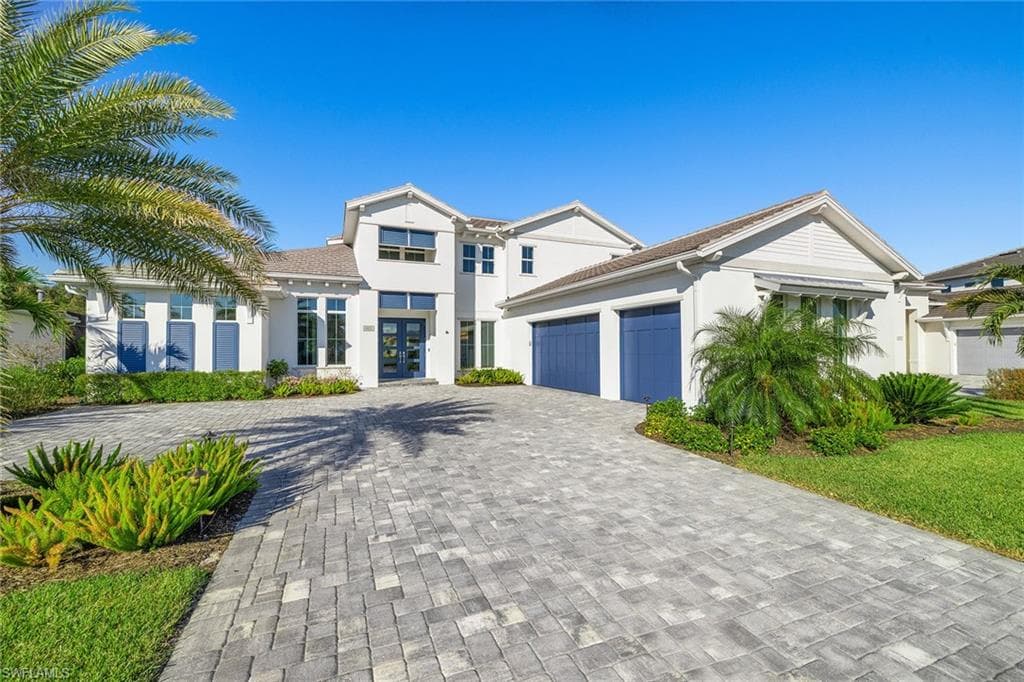 8955 Redonda DR NAPLES, FL 34114