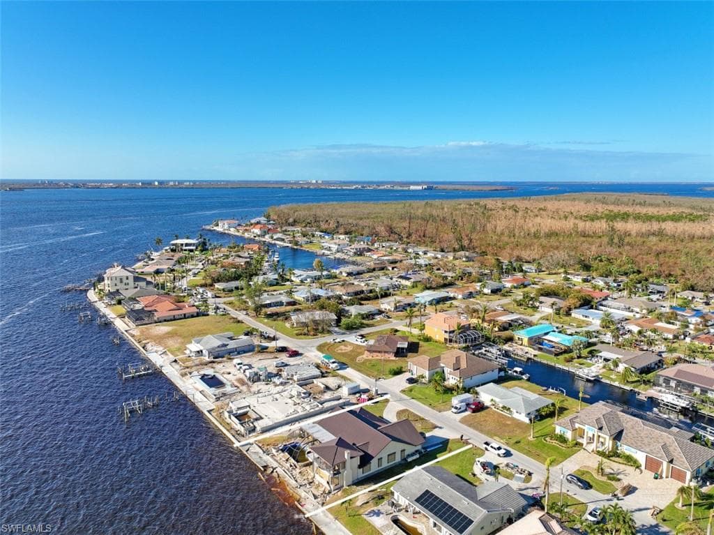 5827 SW 1st AVE CAPE CORAL, FL 33914
