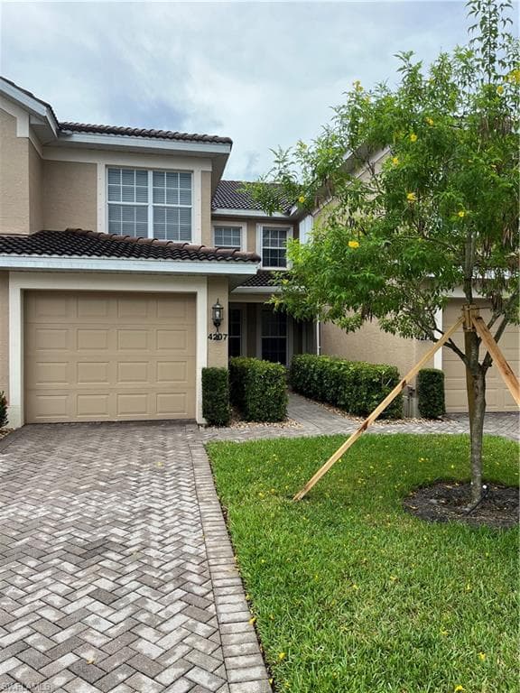 9636 Hemingway LN 4207 FORT MYERS, FL 33913