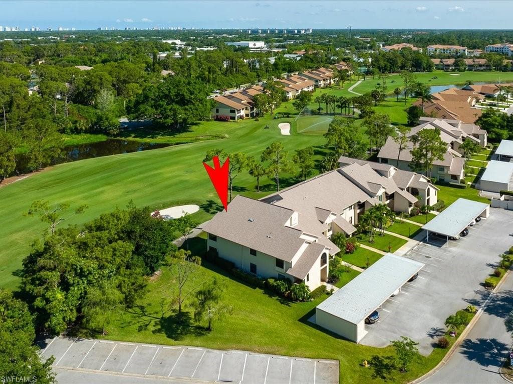 226 Fox Glen DR 4-226 NAPLES, FL 34104