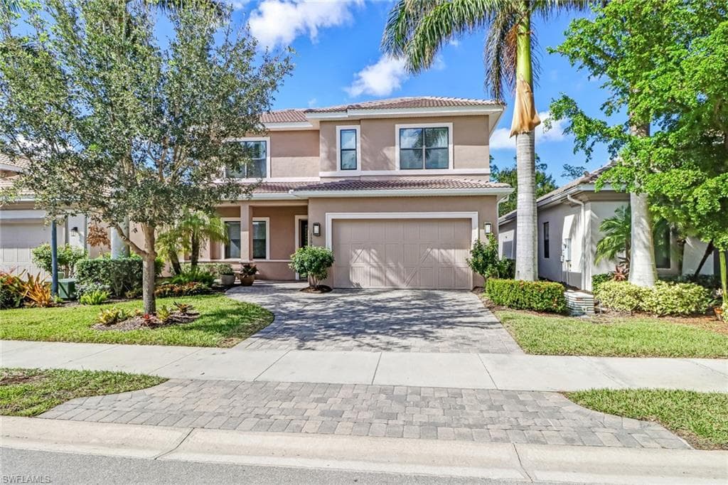 1506 Serrano CIR NAPLES, FL 34105