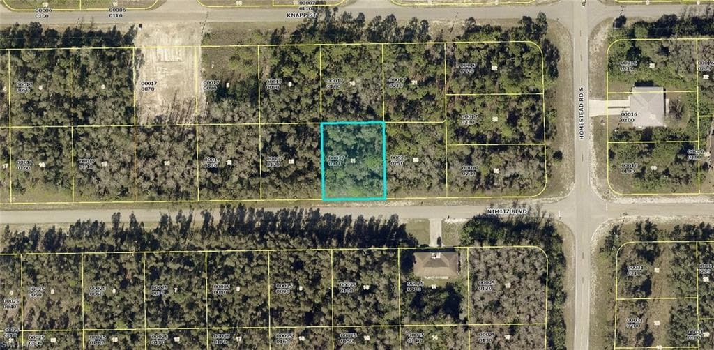 561 Nimitz BLVD LEHIGH ACRES, FL 33974