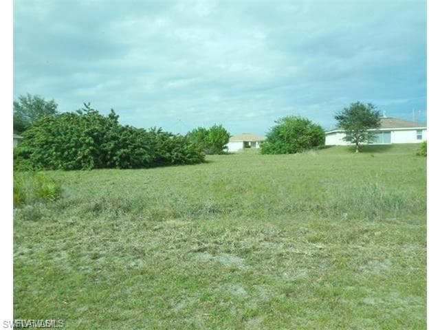 515 SW 11th CT CAPE CORAL, FL 33991