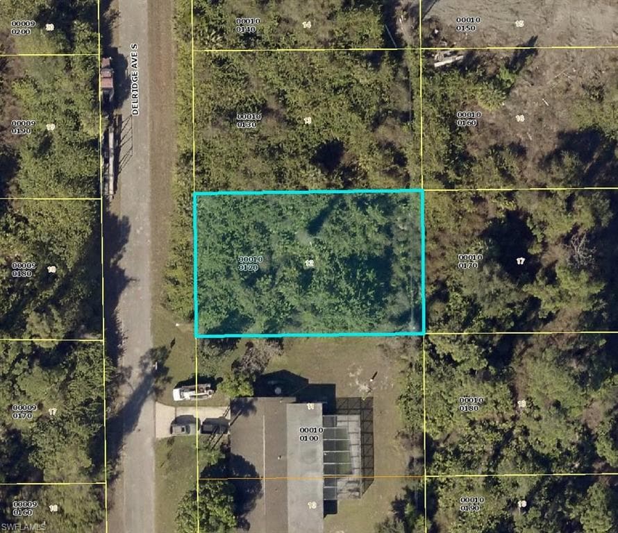 711 Delridge AVE S LEHIGH ACRES, FL 33974