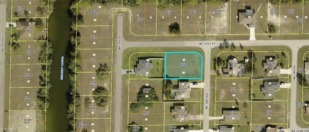3028 NE 2nd AVE CAPE CORAL, FL 33909