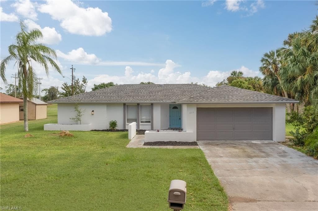 1214 Baldwin PL LEHIGH ACRES, FL 33936